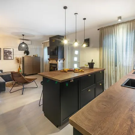 Bella Casa Eta Semesterbostad Orebić