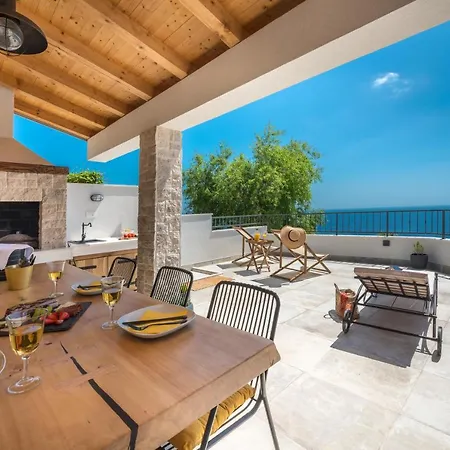 Bella Casa Eta Semesterbostad Orebić