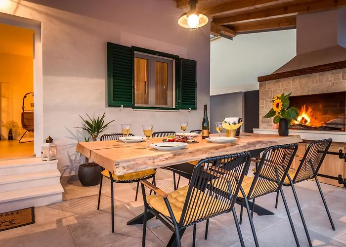 Bella Casa Eta